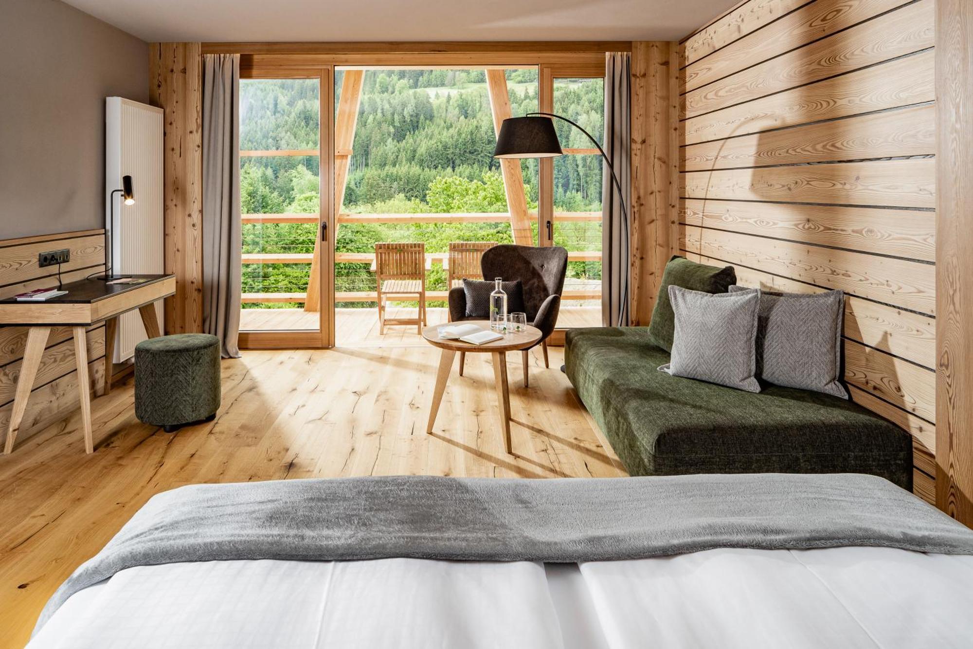 Taubers Bio Vitalhotel Kiens Eksteriør billede