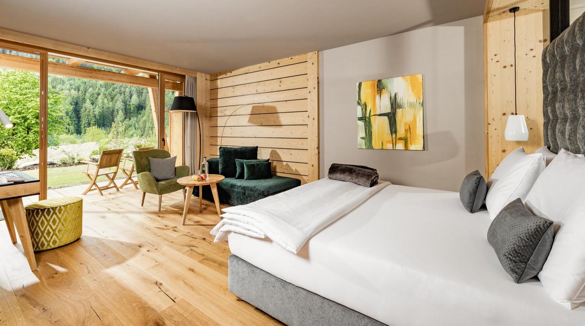 Taubers Bio Vitalhotel Kiens Eksteriør billede